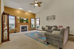 318 Linden Cir, Pickerington, OH 43147 - Photo 16