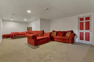 318 Linden Cir, Pickerington, OH 43147 - Photo 42