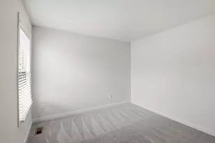 365 Ravensdale Pl, Galloway, OH 43119 - Photo 22