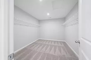 302 Honeysuckle St, South Bloomfield, OH 43103 - Photo 38