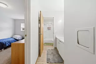 4637 Hilton Ave, Columbus, OH 43228 - Photo 46