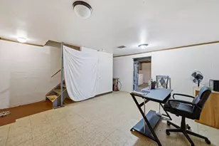 4637 Hilton Ave, Columbus, OH 43228 - Photo 32