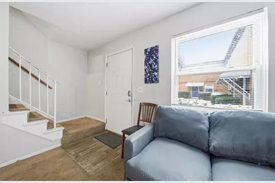 4637 Hilton Avenue, Columbus, OH 43228 - Photo 36