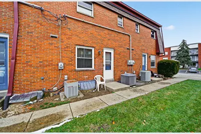 4637 Hilton Avenue, Columbus, OH 43228 - Photo 54