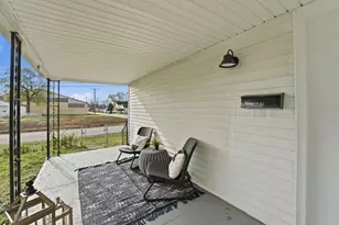 132 Cambria St, Newark, OH 43055 - Photo 6