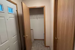 135 Saratoga St, Delaware, OH 43015 - Photo 6