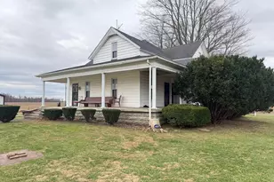 4790 Lancaster Thornville Rd NE, Pleasantville, OH 43148 - Photo 2