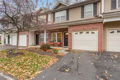 636 Grove Circle #1803, Columbus, OH 43230 - Photo 2