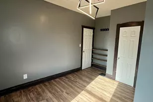 2715 Sullivant Ave, Columbus, OH 43204 - Photo 6