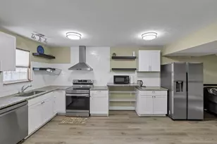 622 S Ashburton Rd, Columbus, OH 43213 - Photo 14