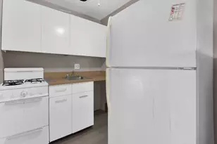 160 N Sylvan Ave, Columbus, OH 43204 - Photo 8