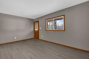 160 N Sylvan Ave, Columbus, OH 43204 - Photo 4