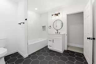 798 E Mithoff St, Columbus, OH 43206 - Photo 20