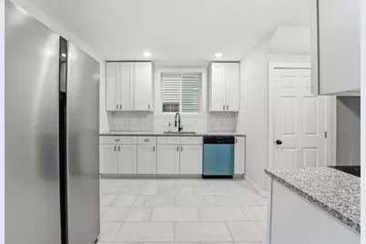 798 E Mithoff Street, Columbus, OH 43206 - Photo 4