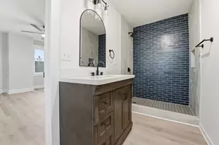 798 E Mithoff St, Columbus, OH 43206 - Photo 16