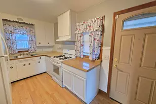 512 Mcdonald Ave, Galion, OH 44833 - Photo 14