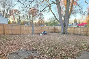 512 Mcdonald Ave, Galion, OH 44833 - Photo 6