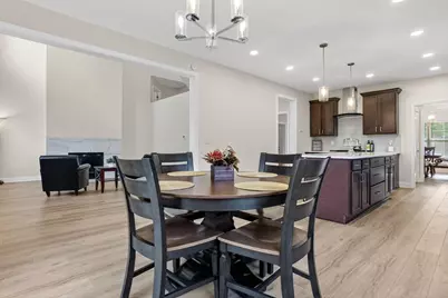 3832 Emmons Avenue, Columbus, OH 43219 - Photo 12
