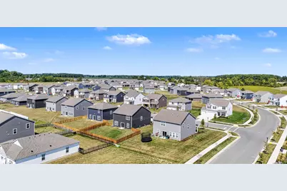 407 Garnet Ranch Drive, Delaware, OH 43015 - Photo 32