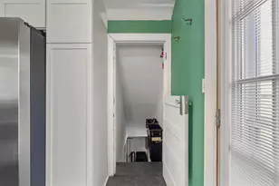 570 Wiltshire Rd, Columbus, OH 43204 - Photo 16