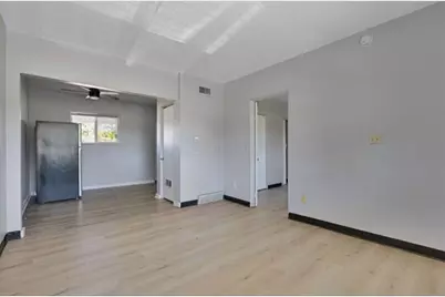 464 E Norwich Avenue #474 A, Columbus, OH 43201 - Photo 2