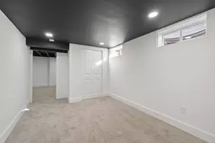 2929 Briggs Rd, Columbus, OH 43204 - Photo 30