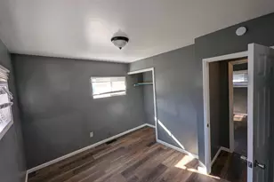 695 Demorest Rd, Columbus, OH 43204 - Photo 10