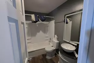 695 Demorest Rd, Columbus, OH 43204 - Photo 8