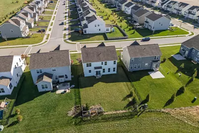 7393 McQueen Drive NW, Pickerington, OH 43147 - Photo 34