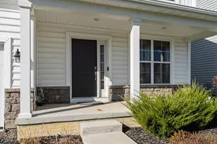 7393 McQueen Dr NW, Pickerington, OH 43147 - Photo 6