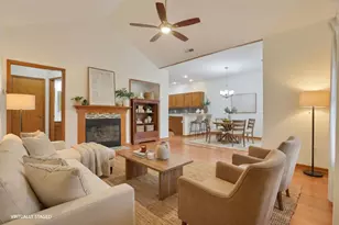 7645 Redman Ln, Reynoldsburg, OH 43068 - Photo 2