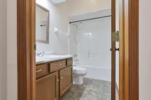 7645 Redman Ln, Reynoldsburg, OH 43068 - Photo 16