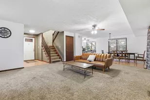 16715 Pontiac Pl, Ashville, OH 43103 - Photo 6