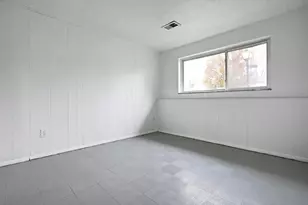 5323 S Sundale Pl, Columbus, OH 43232 - Photo 22