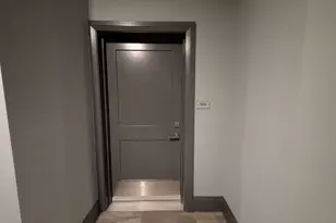 751 N 6th St, Columbus, OH 43215 - Photo 8