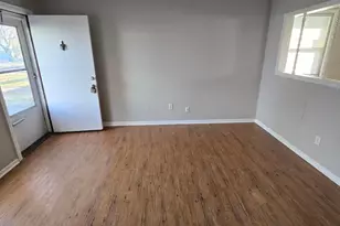 3491 Ontario St, Columbus, OH 43224 - Photo 8