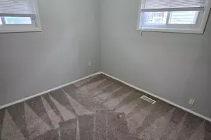 3471 Ontario St, Columbus, OH 43224 - Photo 10