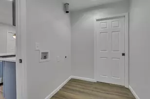 3105 E 6th Ave, Columbus, OH 43219 - Photo 12