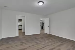 3105 E 6th Ave, Columbus, OH 43219 - Photo 16