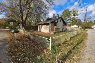 4486 Helen Dr, Columbus, OH 43232 - Photo 1