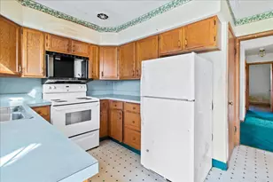 307 S Wheatland Ave, Columbus, OH 43204 - Photo 10