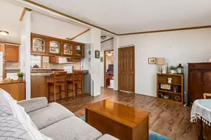 4344 Brett Ln, Columbus, OH 43207 - Photo 10