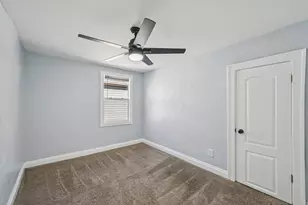 995 E 17th Ave, Columbus, OH 43211 - Photo 16