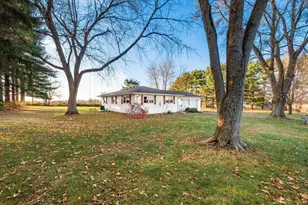 8011 Ruffner Rd NE, Baltimore, OH 43105 - Photo 2