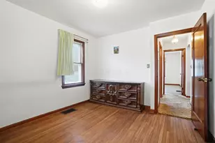 2222 Kenton St, Springfield, OH 45505 - Photo 8