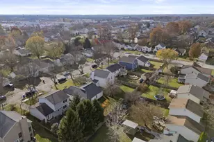 2456 Sanford Dr, Columbus, OH 43235 - Photo 28