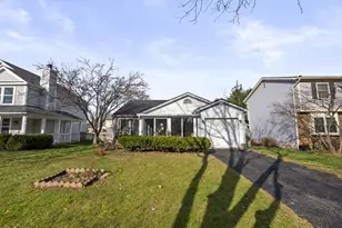 2456 Sanford Dr, Columbus, OH 43235 - Photo 2