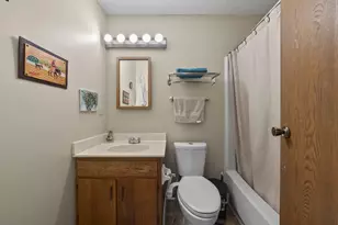 2456 Sanford Dr, Columbus, OH 43235 - Photo 16