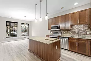 251 Daniel Burnham Square, Columbus, OH 43215 - Photo 14