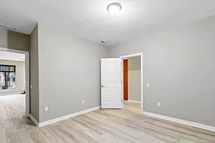 251 Daniel Burnham Square, Columbus, OH 43215 - Photo 18